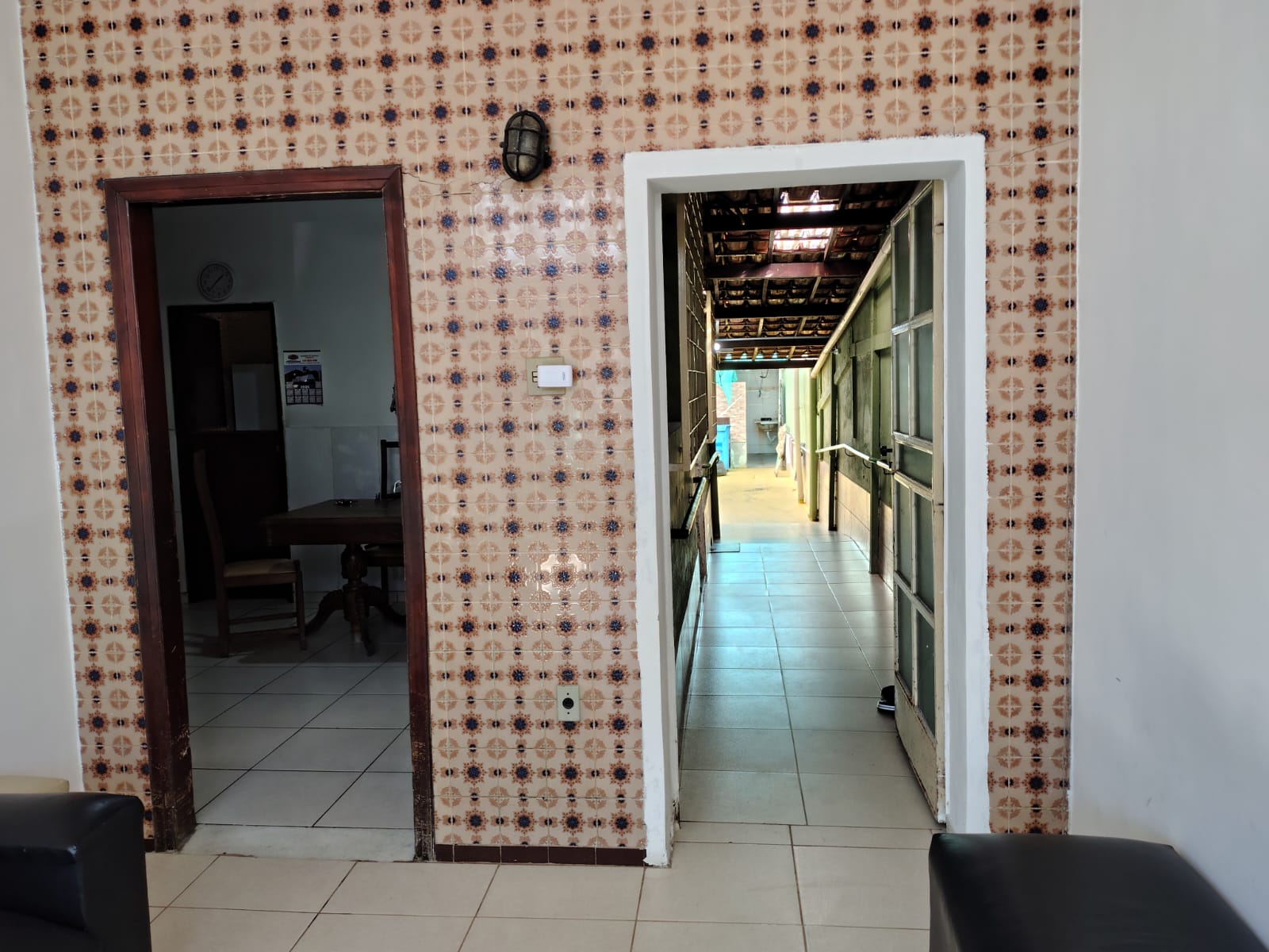 Equipe da Lírios do Vale cuidando de idosos com carinho em Belo Horizonte